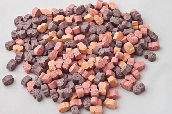 HTML We are sharing image showing multivitamins for kids.